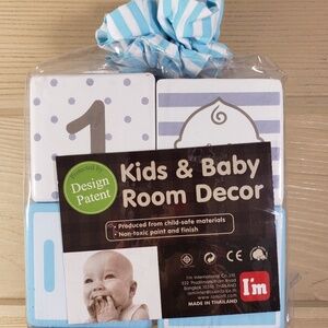 I'm International Kids/Baby Blocks Room Decor NWT